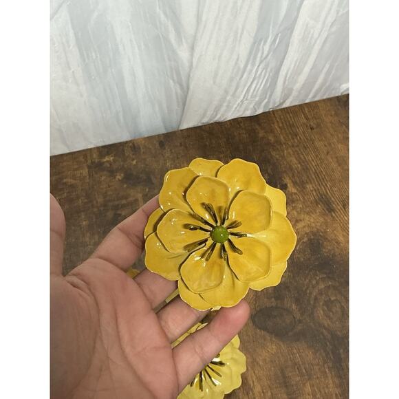 ITALIAN TOLE YELLOW FLOWER NAPKIN RINGS SET 6 ITALY HOLLYWOOD REGENCY Yellow - Picture 2 of 6